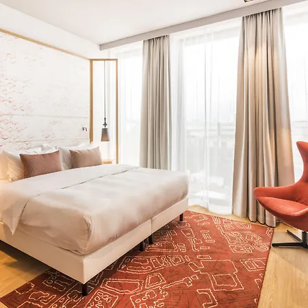 Capri By Fraser Berlino