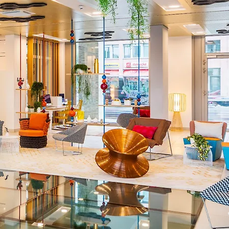 Capri By Fraser Berlino