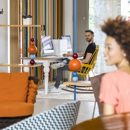 Capri By Fraser Aparthotel 4*