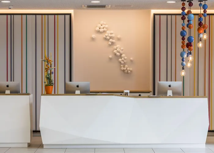 Capri By Fraser Apartahotel 4*