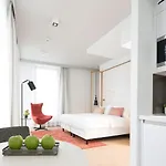 Capri By Fraser Berlin