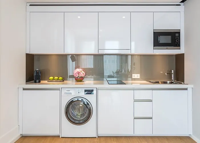 Capri By Fraser Berlin